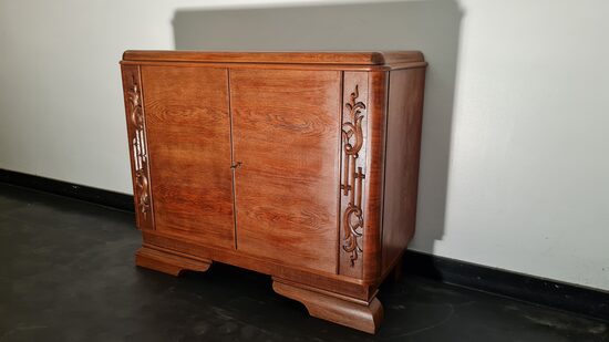 Sideboard